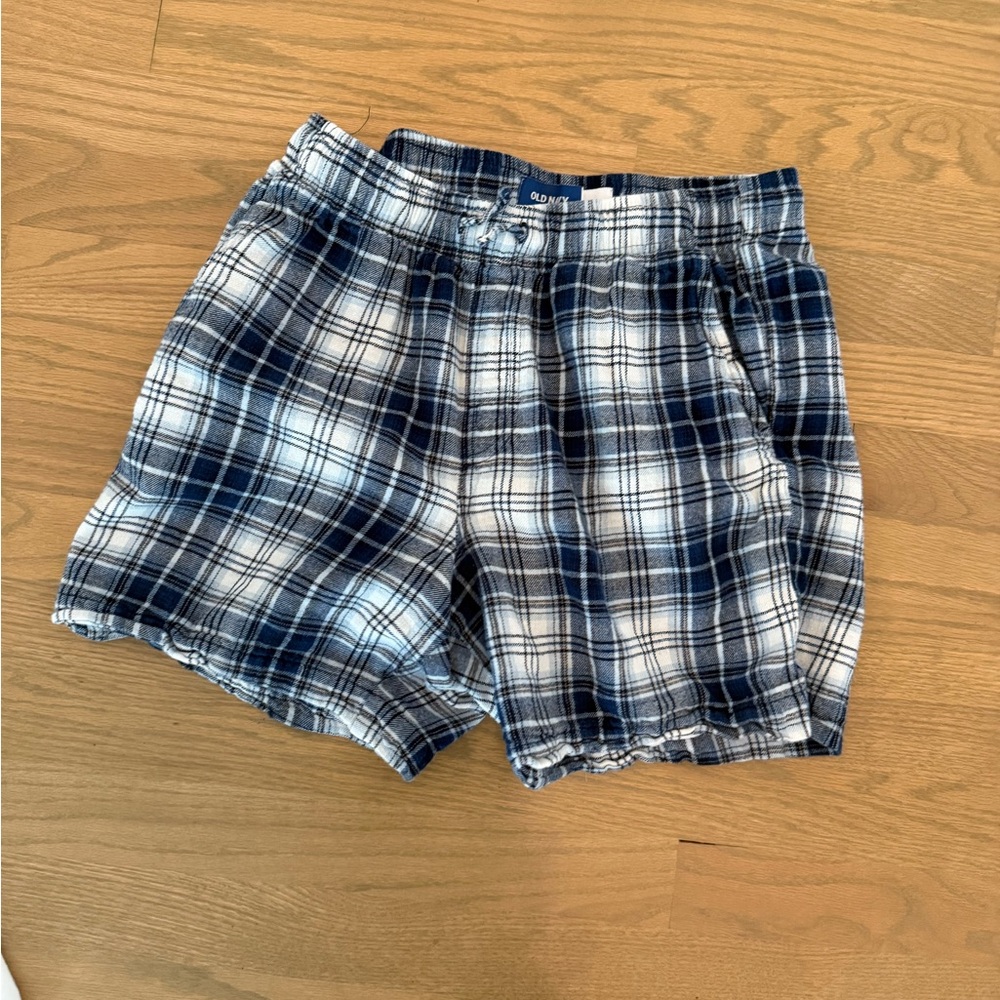 Old Navy Navy and White Checkered pj Shorts small